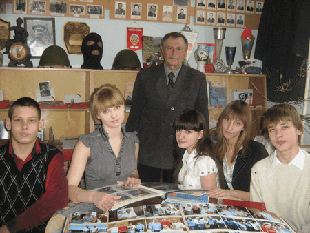 Школьники в музее ОВД